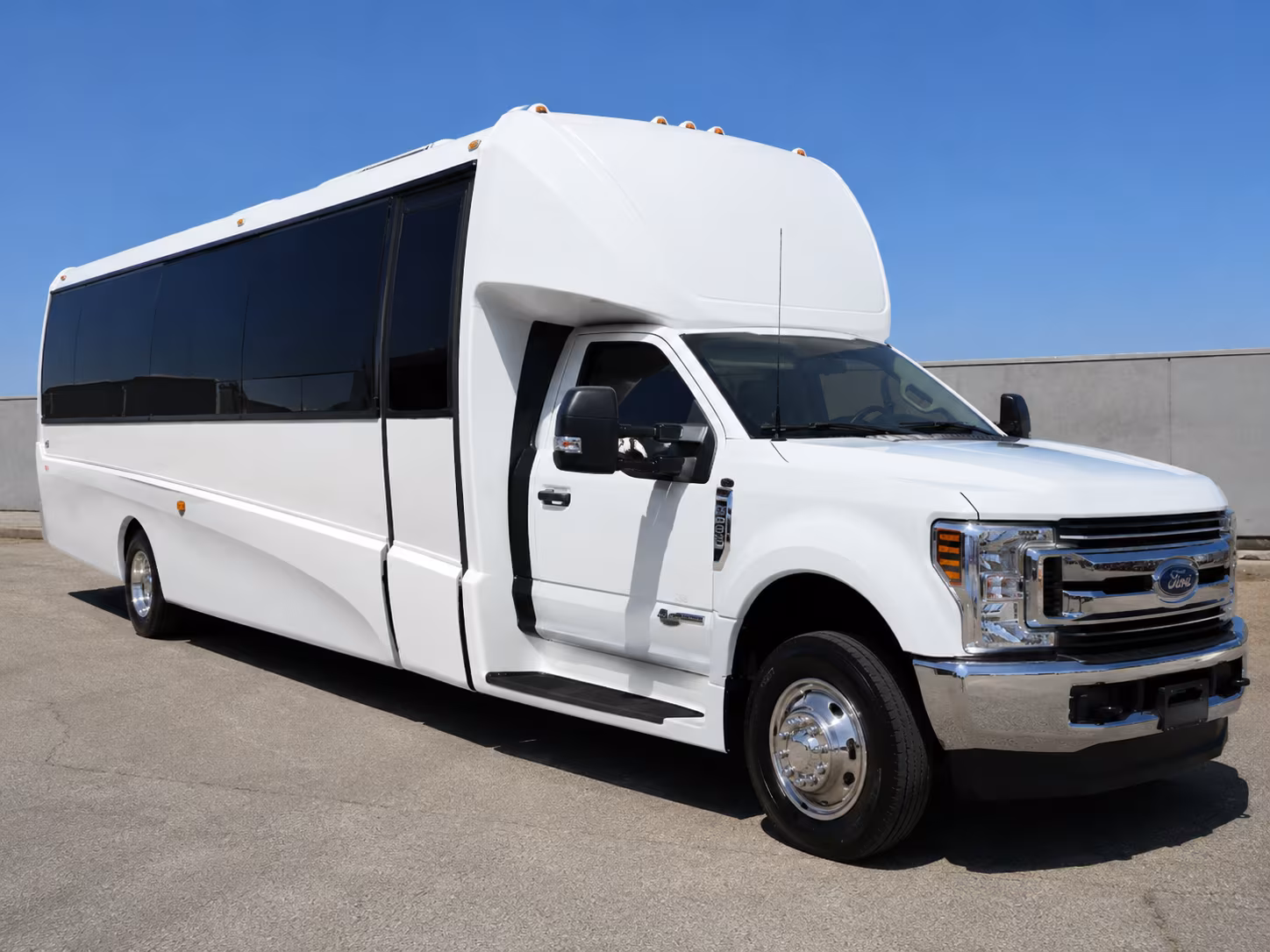 corporate and conference buses for cupertino tech events
