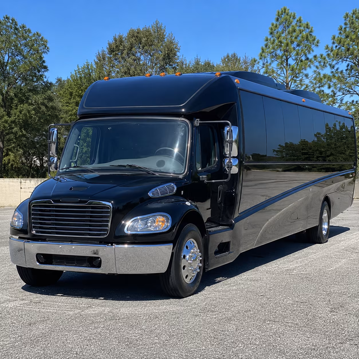 cupertino 25 passenger minibus