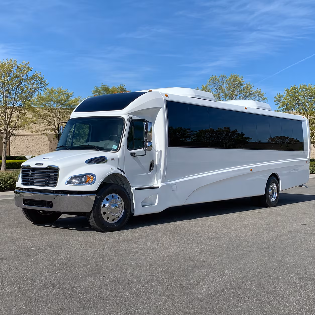 cupertino 28 passenger minibus