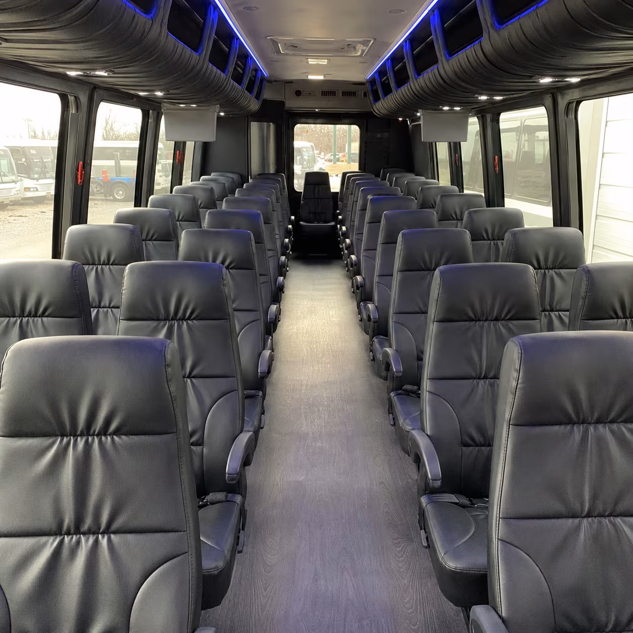 minibus rentals for saratoga wine trail tasting room crawls